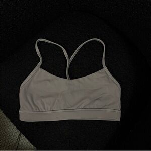 Lululemon flow y sport bra